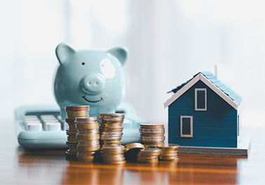 Eigentlich sind Stiftungen die Gebenden für gemeinnützige Zwecke. Die Niedrigzinsen setzen sie jedoch selber finanziell unter Druck. Fast alle Stiftungen der Oberpfalz hängen vom Kapitalmarkt ab und müssen deshalb ihre Ausschüttungen um mehr als die Hälfte einschränken. (Auszug aus dem NT.) 