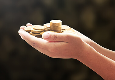 Eine positive Bilanz der städtischen Spendenaktion für soziale Zwecke im Jahr 2012 hat Oberbürgermeister Kurt Seggewiß gezogen. Insgesamt wurden rund 100000 Euro an Bedürftige ausgezahlt. Besonders erwähnte der OB die großzügige Spende der Maria-Seltmann-Stiftung in Höhe von 10000€. 